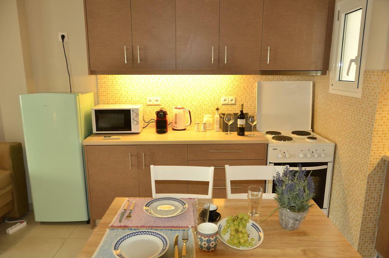 Just 9 Min From Acropolis Apartment Athens Ngoại thất bức ảnh
