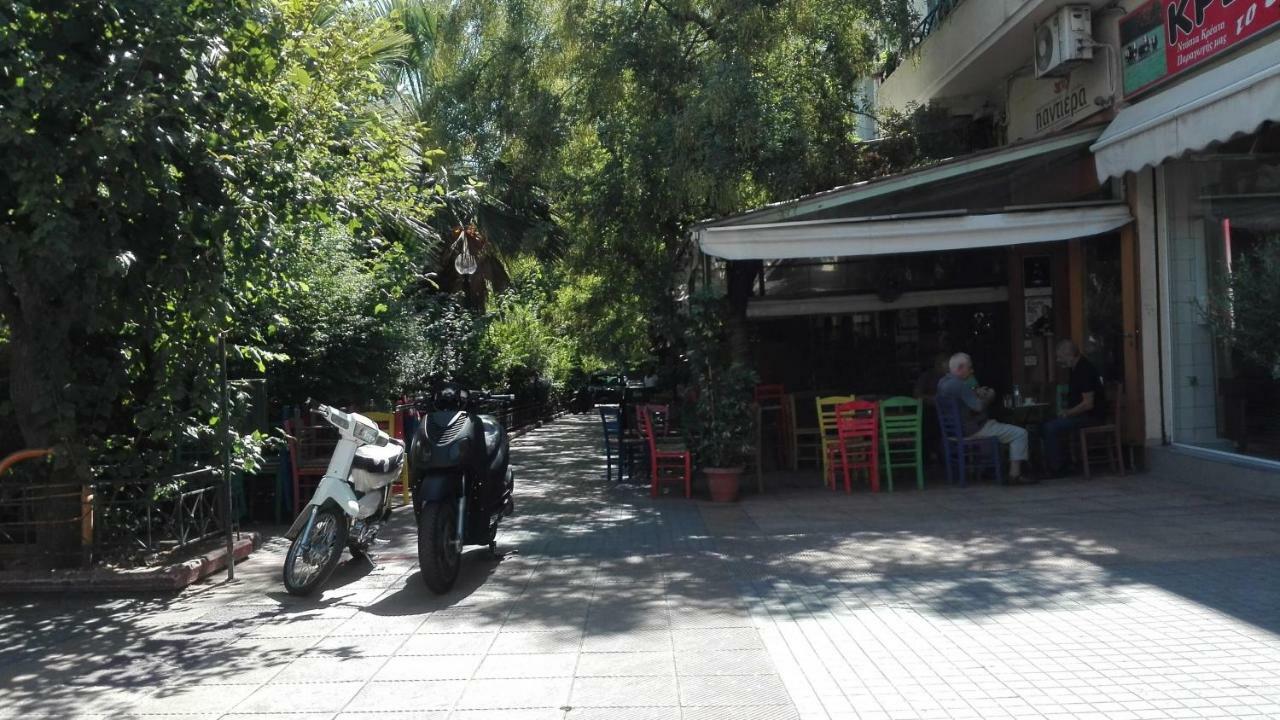 Just 9 Min From Acropolis Apartment Athens Ngoại thất bức ảnh