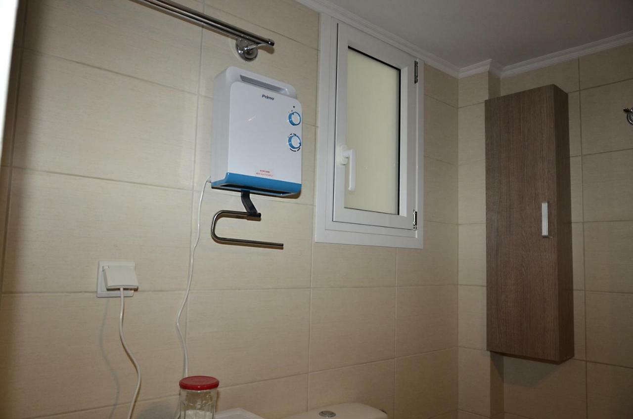 Just 9 Min From Acropolis Apartment Athens Ngoại thất bức ảnh